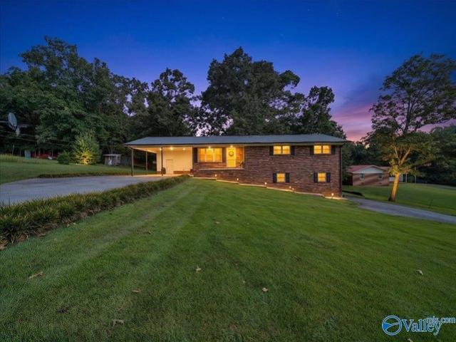 House for sale in Scottsboro, Alabama