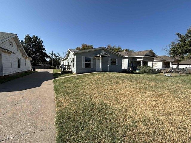 House for sale in Enid, Garfield County