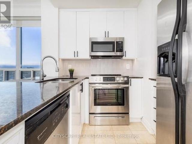Property for rent in Etobicoke—Lakeshore, Toronto