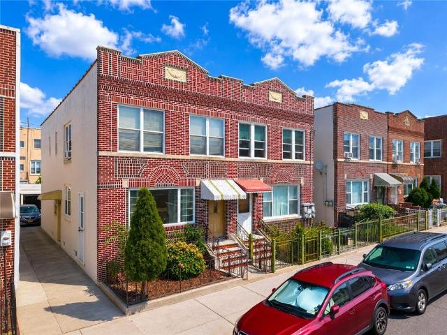 House for sale in Arverne, New York