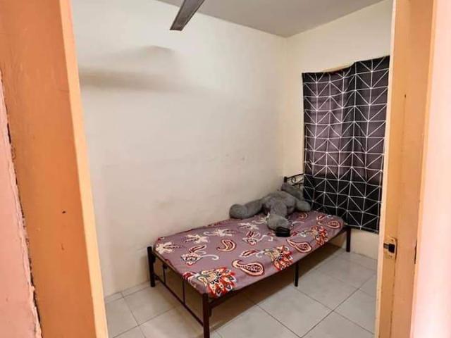 Room for rent in Country Heights Damansara, Kuala Lumpur