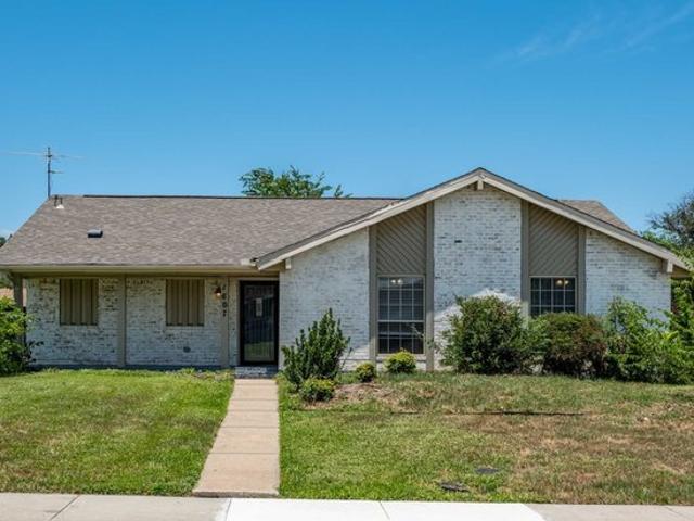 House for sale in Denton, Texas