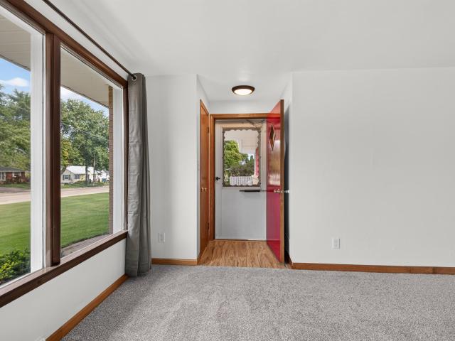 House for sale in Ashwaubenon, Brown County