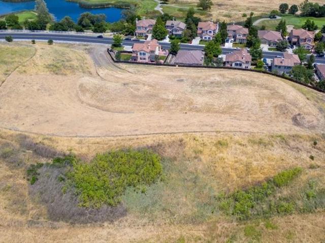 Land for sale in Solano, California