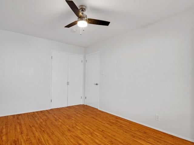 Apartment for rent in Canoga Park, California