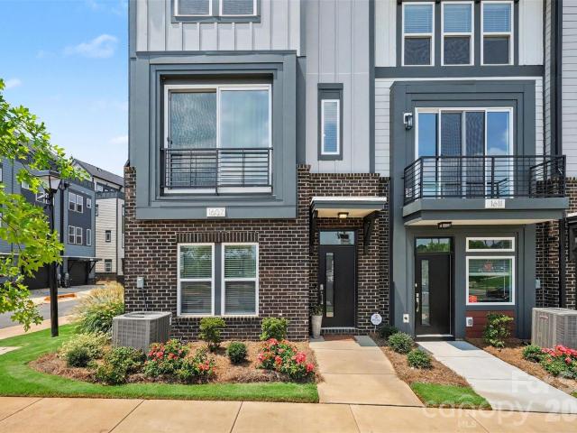 Townhouse for sale in Mecklenburg, North Carolina