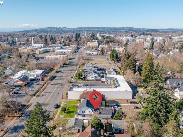 Commercial for sale in Oregonia