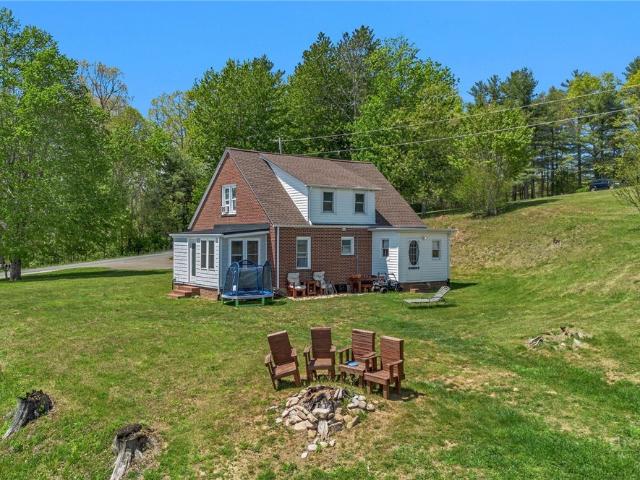 House for sale in West Jefferson, Ashe County