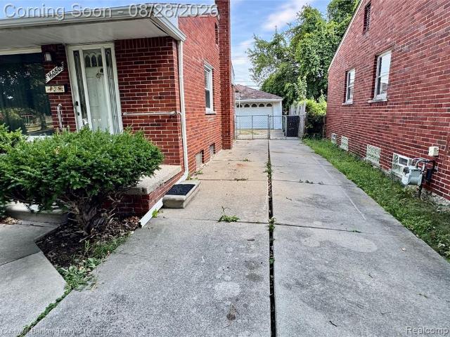 House for sale in Allen Park, Michigan