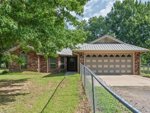 House for sale in Ark