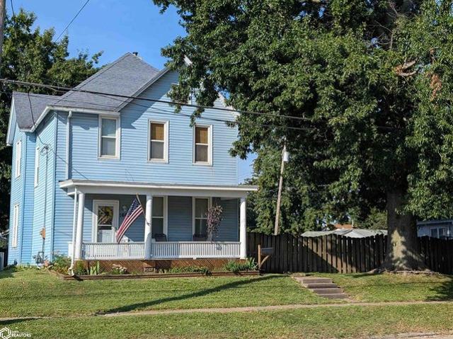 House for sale in Burlington, Des Moines County