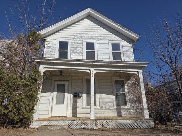 House for sale in Davenport, Iowa
