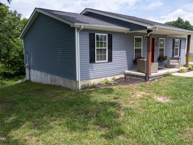 House for sale in Big Clifty, Kentucky
