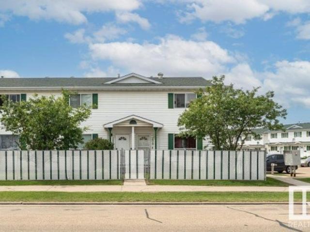 Townhouse for sale in Edmonton