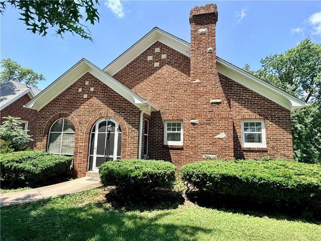 House for sale in Higginsville, Missouri