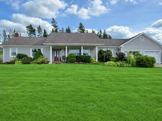 House for sale in Queens, Prince Edward Island