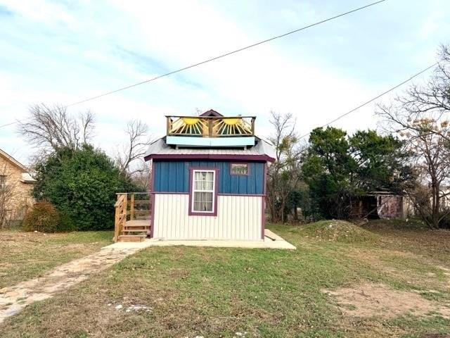 House for sale in Mills, Texas