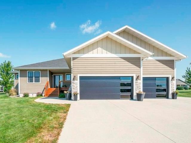 House for sale in Spirit Lake, Iowa
