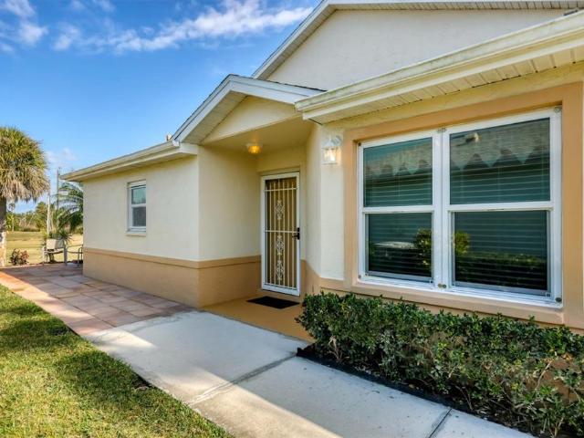 Condo for sale in Palmetto, Florida