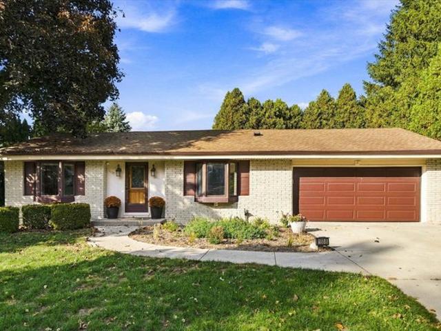 House for sale in Grafton, Ozaukee County