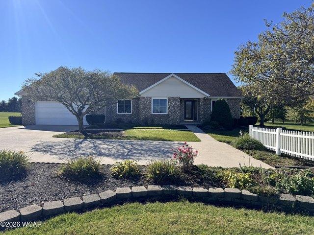 House for sale in Wapakoneta, Auglaize County
