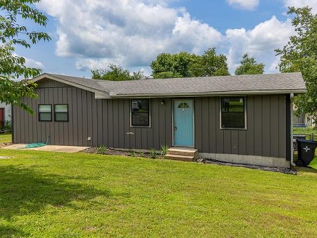House for sale in Howell, Missouri