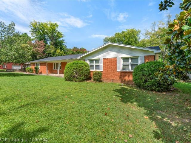 House for sale in Ark