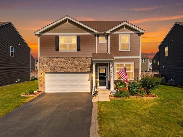 House for sale in Hampshire, Illinois