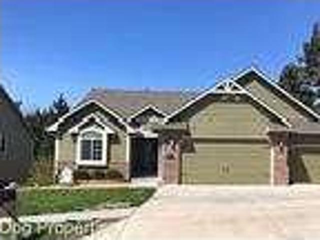 House for rent in Manhattan, Riley County