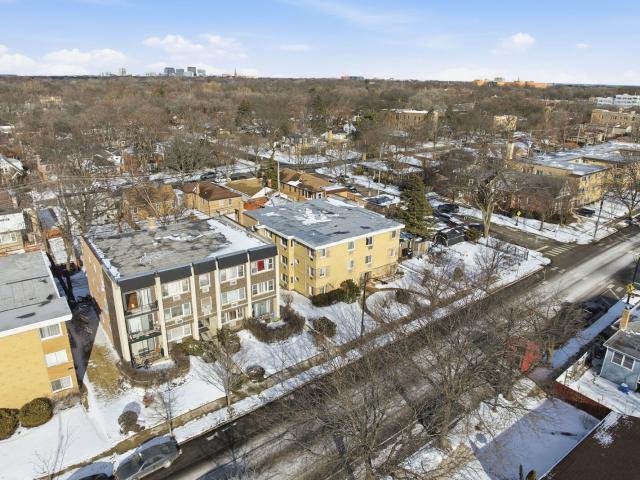Condo for sale in Chicago Park, Illinois