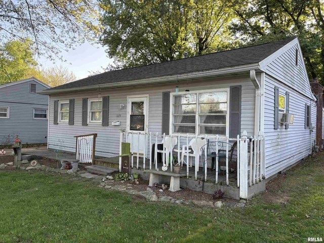 House for sale in Morgan, Illinois