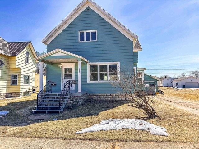 House for sale in Marinette, Wisconsin
