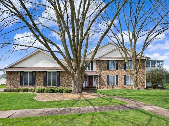 Condo for sale in Burlington, Iowa