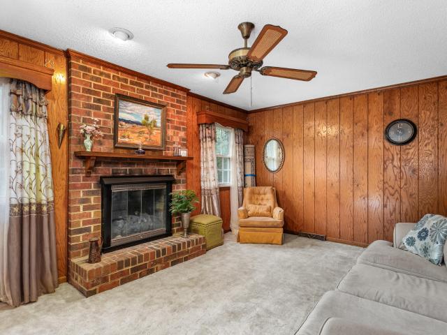 House for sale in Rockwood Acres, Burlington