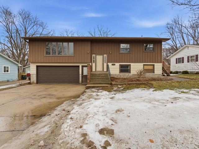 House for sale in Willmar, Minnesota