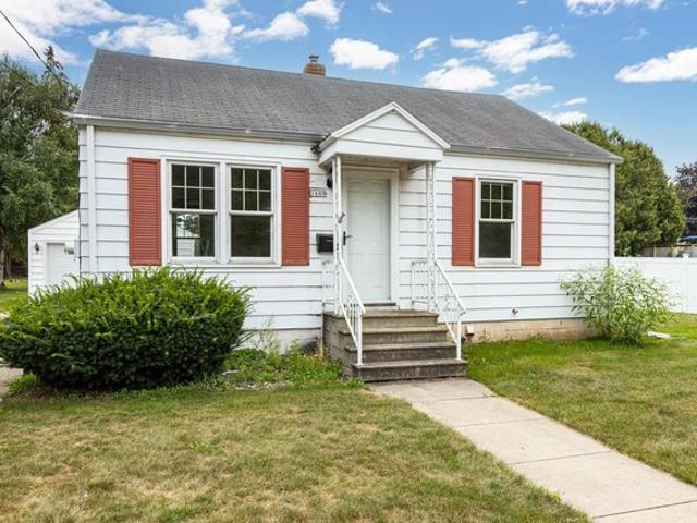 House for sale in Oshkosh, Wisconsin