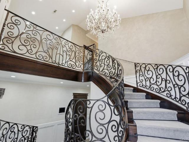 House for sale in Queens, Arverne