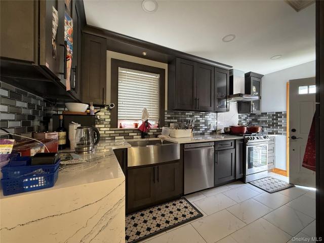House for sale in Queens, Arverne