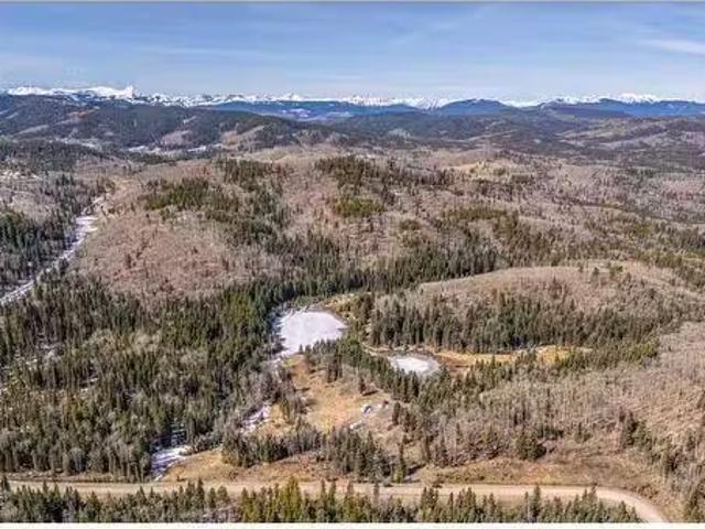 House for sale in Foothills County, Alberta