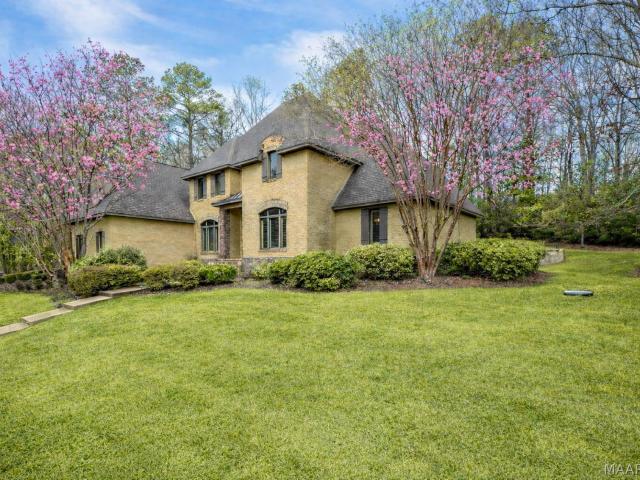 House for sale in Elmore, Alabama