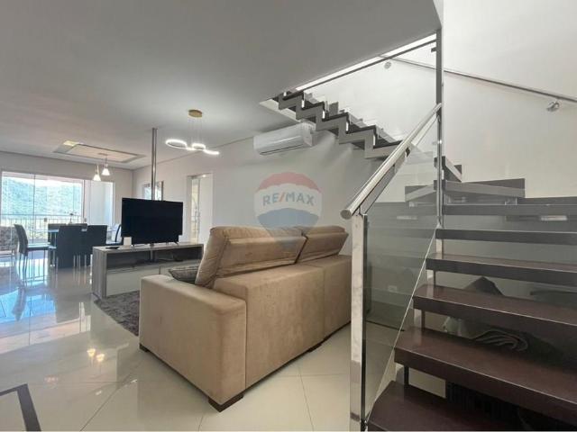 Apartamento aluguel em Região Imediata de Santos, Região Metropolitana da Baixada Santista