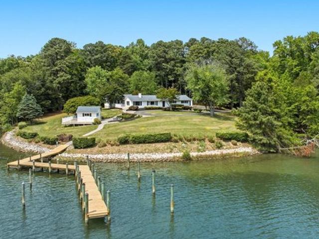 House for sale in Solomons, Maryland