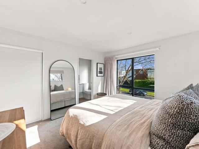 Townhouse for sale in Saint Albans, Canterbury