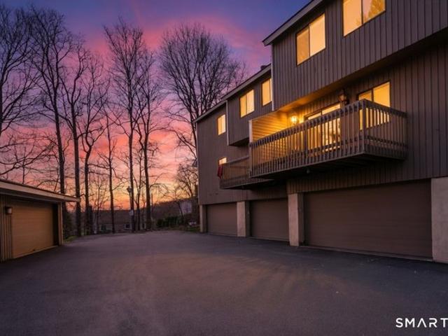 Townhouse for sale in New Britain, Connecticut