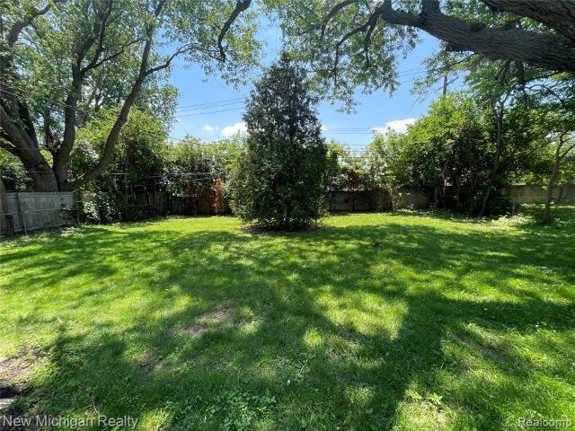 House for sale in Troy, Michigan