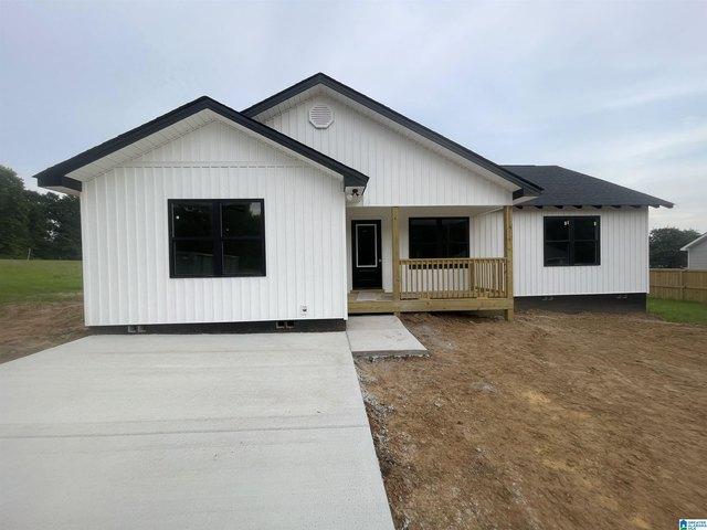 House for sale in Clanton, Alabama