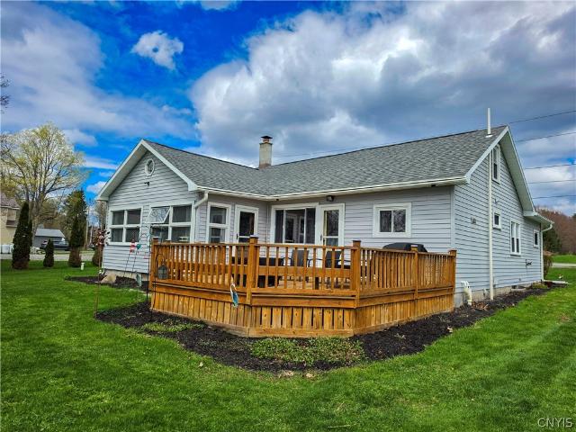 House for sale in Oneida, New York