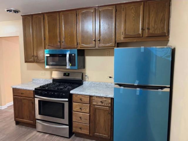 Townhouse for sale in Des Plaines, Illinois