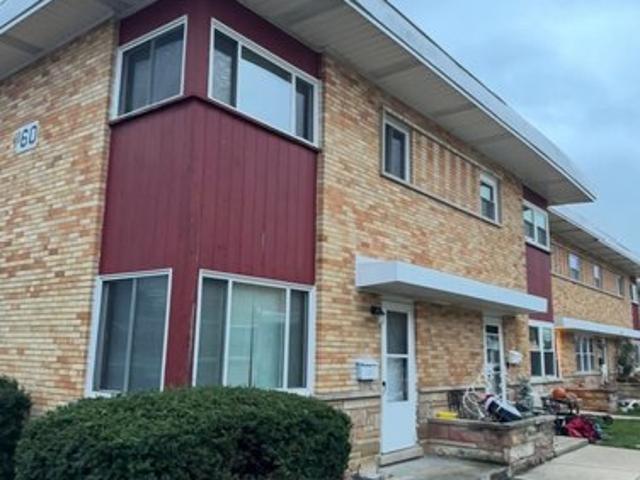 Townhouse for sale in Des Plaines, Illinois