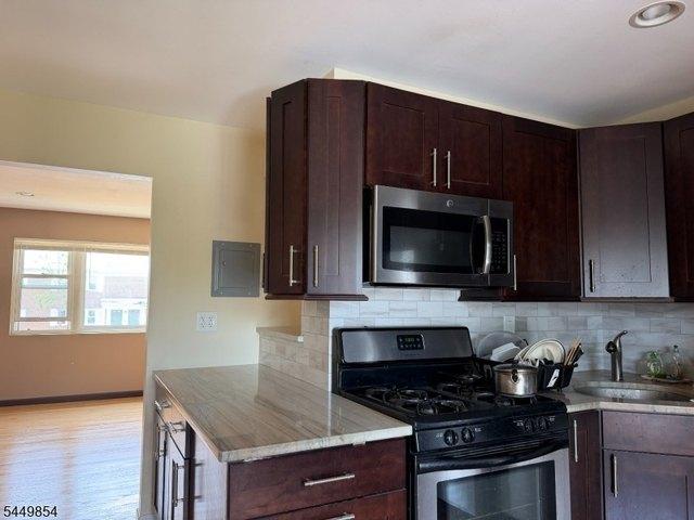 Condo for sale in Edison, New Jersey